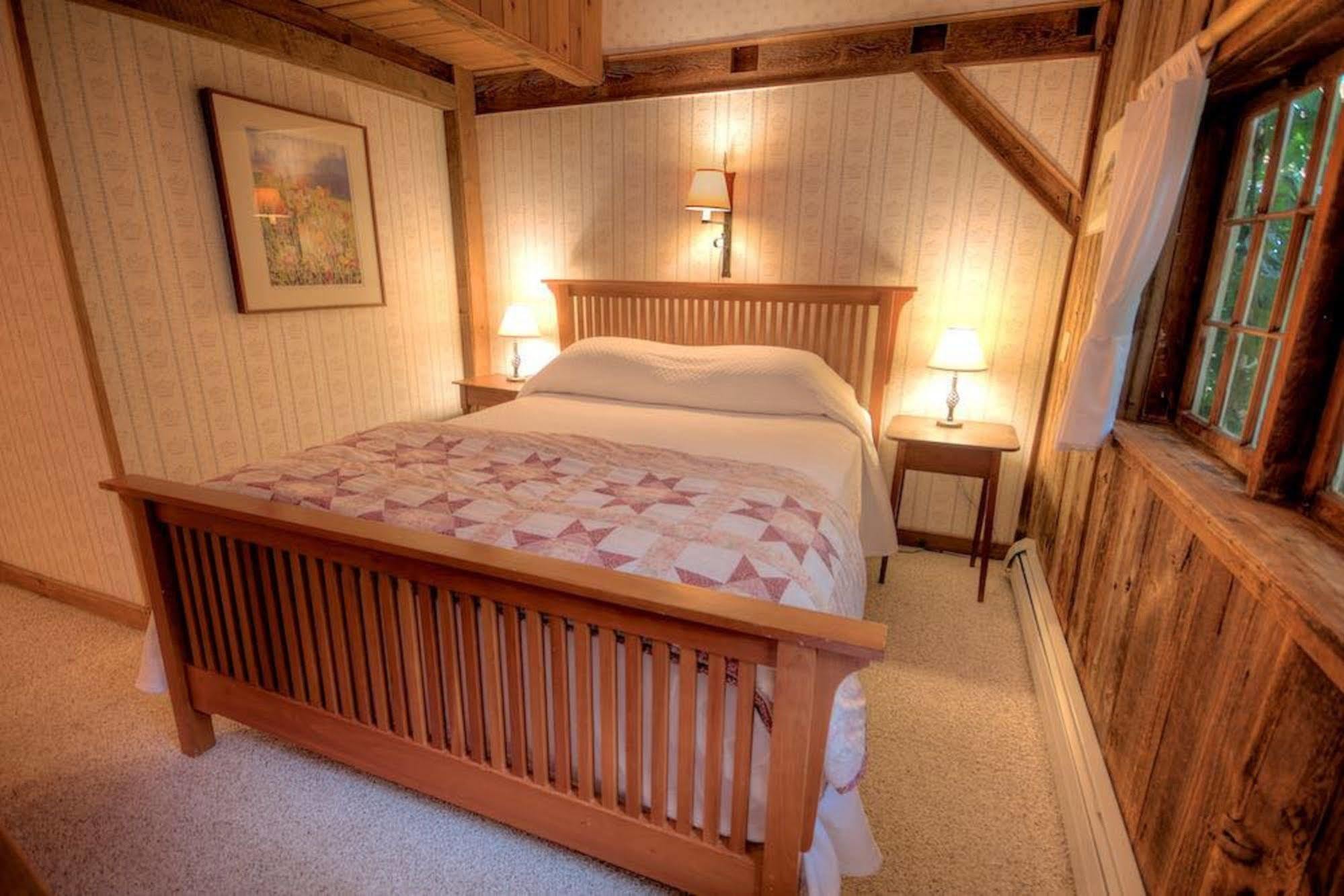 Blueberry Hill Inn Brandon Ngoại thất bức ảnh