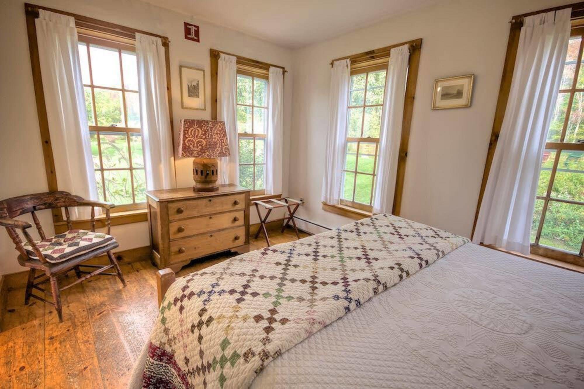 Blueberry Hill Inn Brandon Ngoại thất bức ảnh